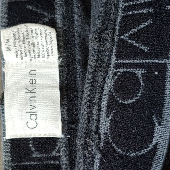 Good Used Condition Men's CALVIN KLEIN Black Hip Brief Size Medium - Picture 9 of 11